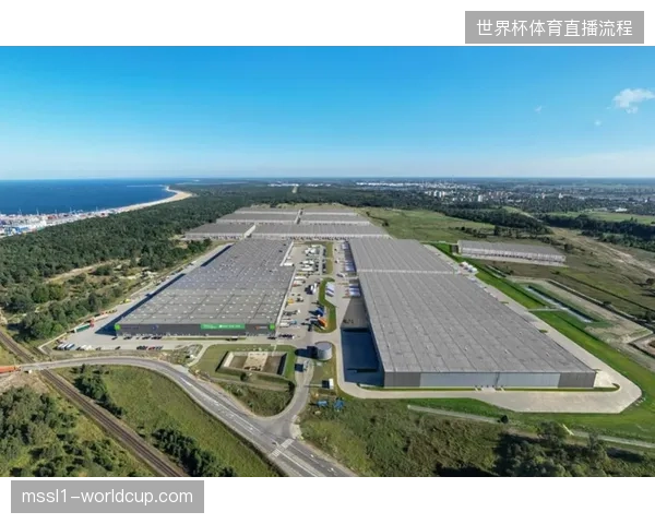 基础设施投入虽创新高，观众体验却为何受困于单调的赛场内容供给？